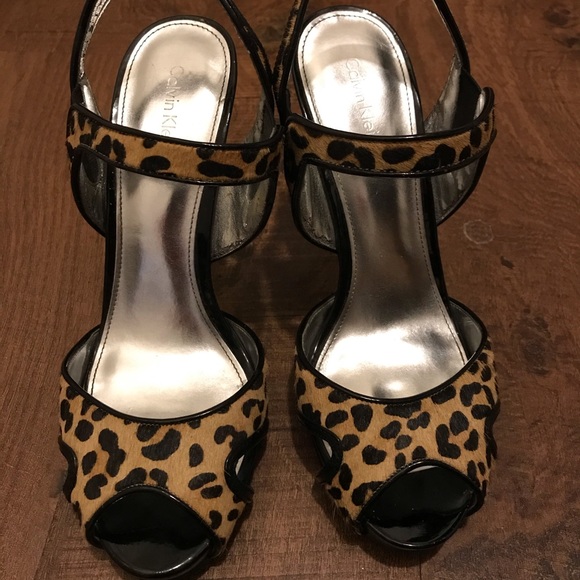 SOLD - Gotta Have It! - Calvin Klein Leopard heels SEXY - Picture 4 of 9